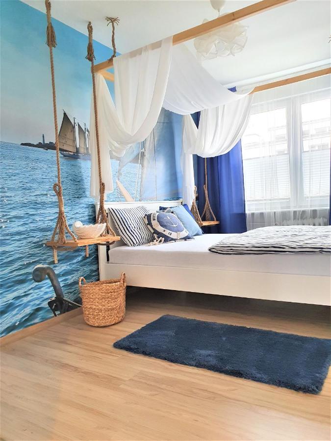 Wera - Klimatyczny Apartament 300 M Od Plazy Brzezno - Azw Gdańsk Extérieur photo